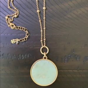 Beautiful reversible necklace! Turquoise/cream